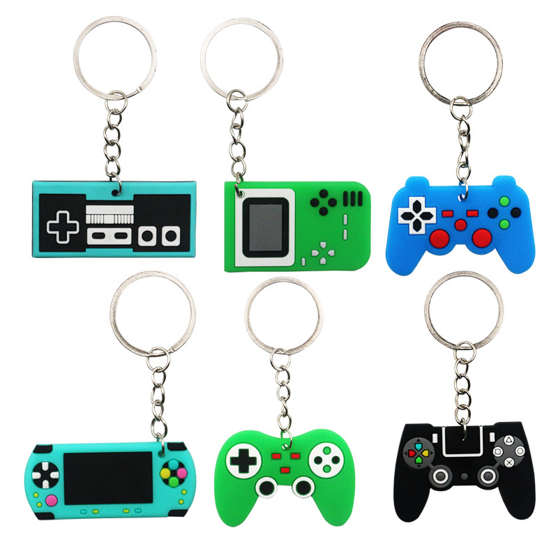Party Games Console - 6/12 Buah Gantungan Kunci PVC Gamepad